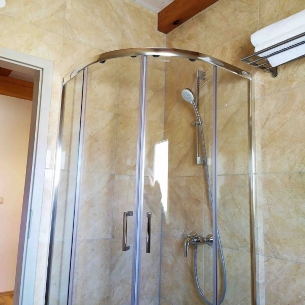 Kupaonica / wc, Residence Mama, Residence Mama apartmani nedaleko Rovinja, Istra Rovinjsko Selo